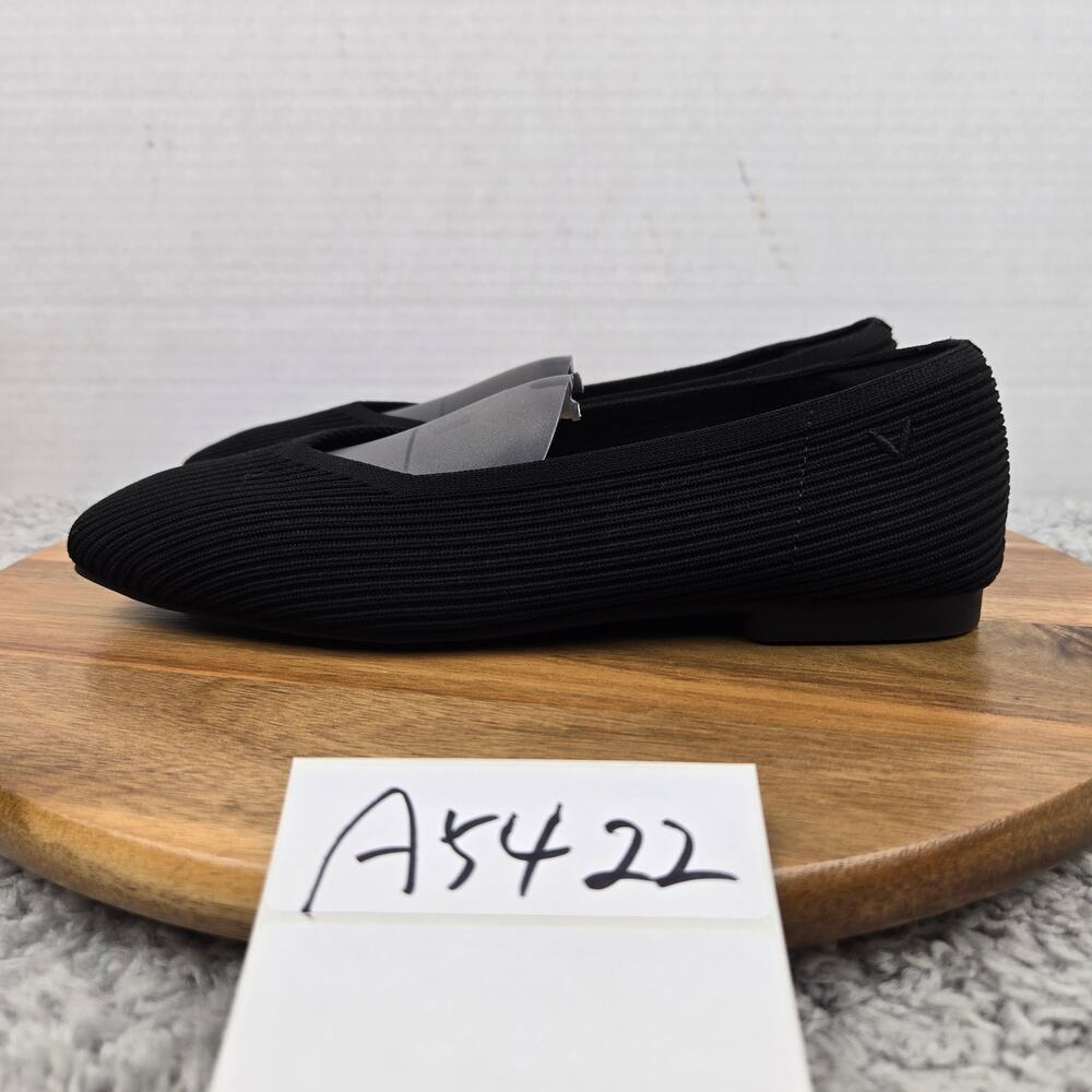 Vivaia Womens 37 Margot 2.0 Black Square Toe V-Cut Casual Lifestyle Daily Flat